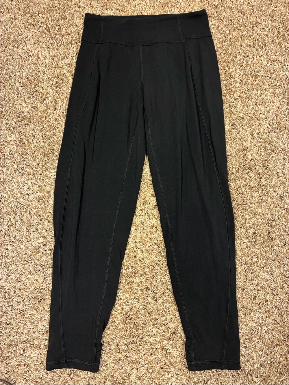 Lululemon Superb Open Slit Side Joggers - Picture 5 of 13